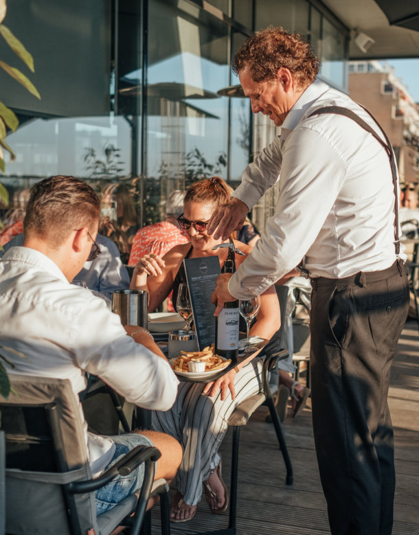 Bar, Bites, Beers & Cocktails